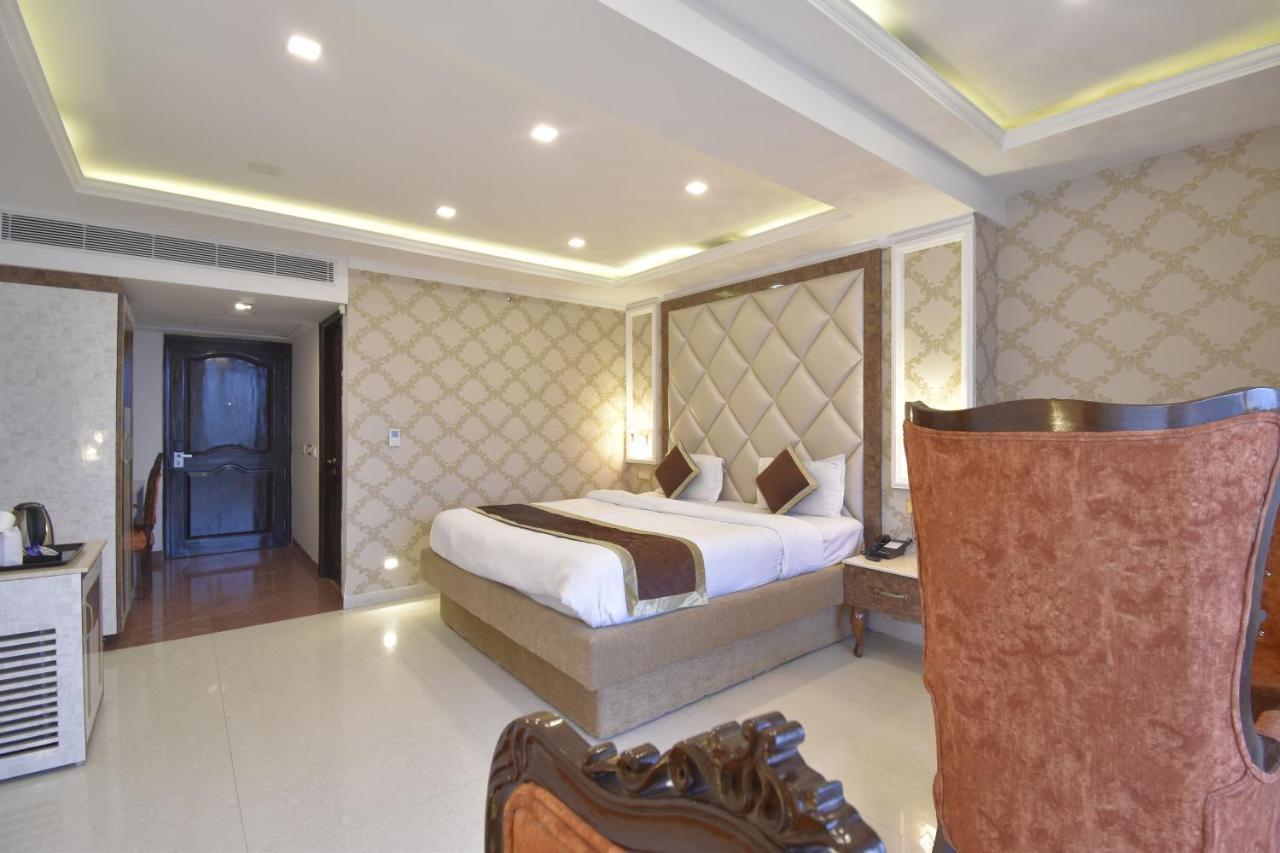 The Royal Castle Hot And Cold Centralized Dharamshala Exterior foto